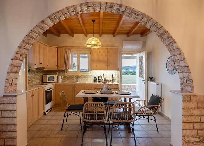 Σπίτι διακοπών Trip's House: με θέα στη θάλασσα. Αμπελάς